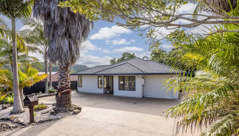 139 Roberta Crescent, Orewa