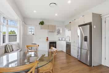 7 Coronation Street, SPREYDON