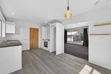 5 Fenmere Place, Burwood