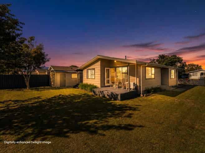 21 Morgan Crescent, Levin