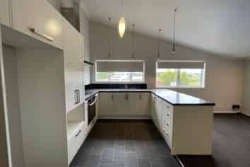 b/38 Beach Road, Dargaville