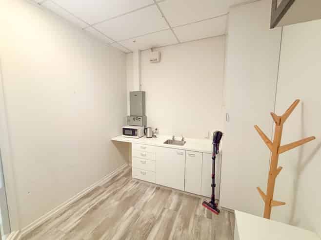 Multi use space with prime street frontage