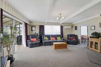 11 Hereford Street, Stoke