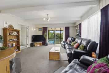 11 Hereford Street, Stoke