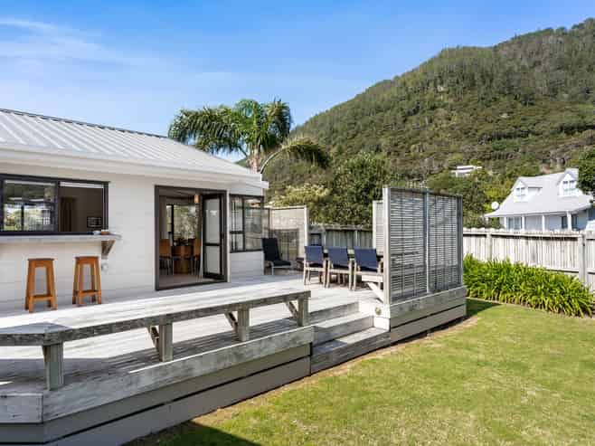 16 Holland Close, Pauanui