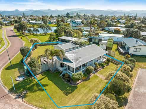 16 Holland Close, Pauanui