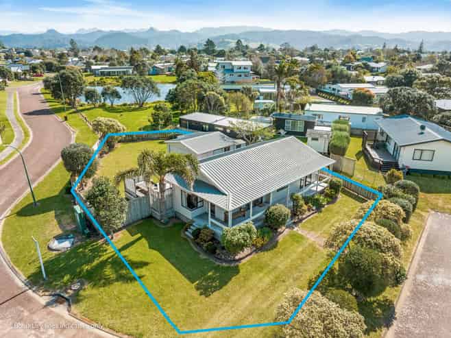 16 Holland Close, Pauanui