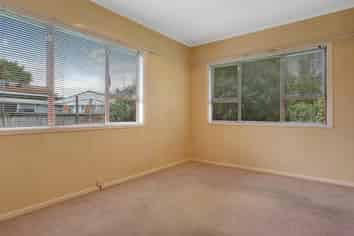 42 Landscape Road, Papatoetoe