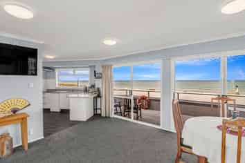 151 Karaka Street, Castlecliff