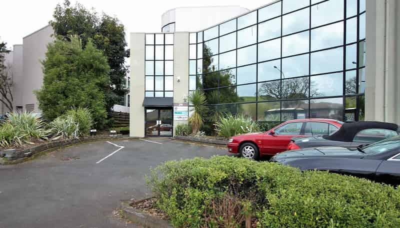  GF, 29 Great South Road, Epsom