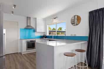 57 Leicester Street, STOKE