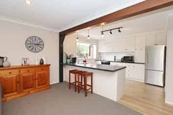 384 Flora Road East, Makarewa