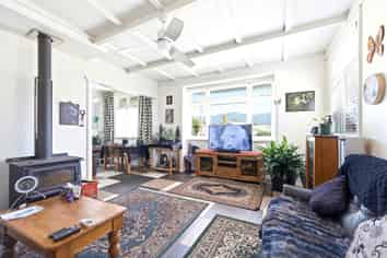 188 Commercial Street, Takaka