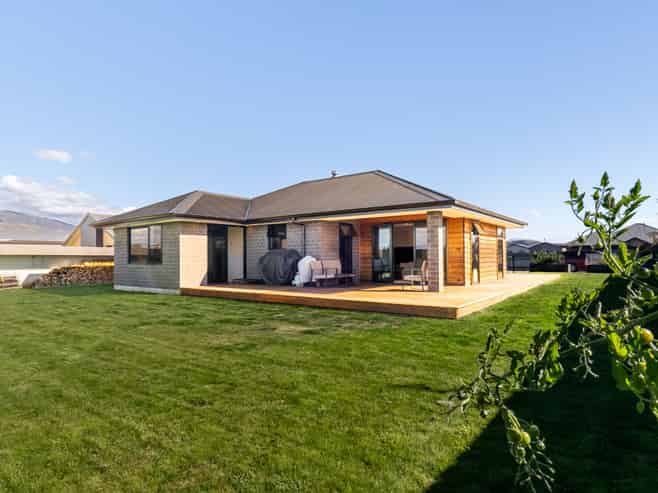 17 Greenfield Place, TWIZEL
