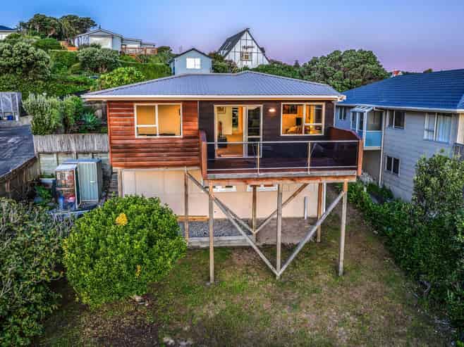 25 Richard Street, Titahi Bay