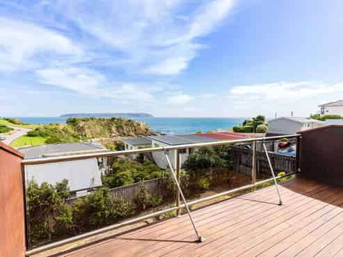 25 Richard Street, Titahi Bay