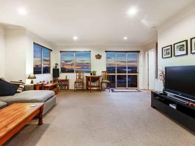 25 Richard Street, Titahi Bay