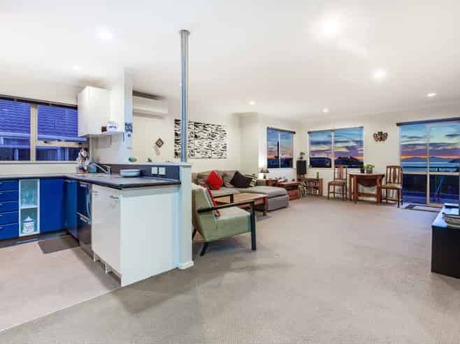 25 Richard Street, Titahi Bay