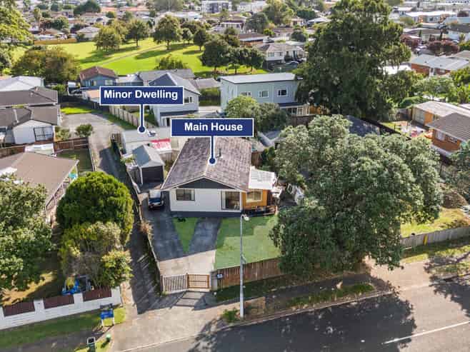 35 John Walker Drive, Manurewa