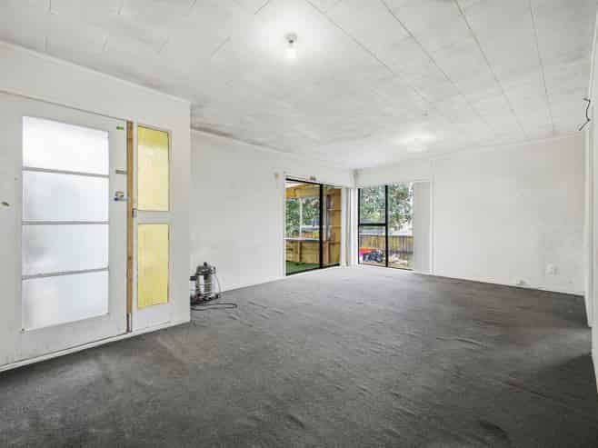 35 John Walker Drive, Manurewa