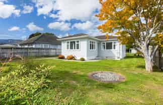 15 Oxford Crescent, Ebdentown