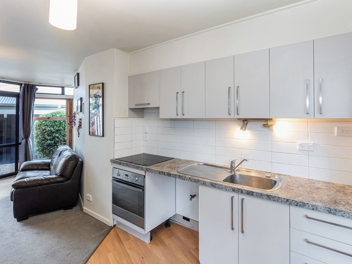 1/13 Forbes Street, Sydenham, Christchurch City, Canterbury - Photo 2