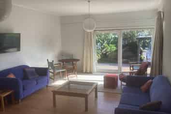 6 Kitchener Place, Opawa