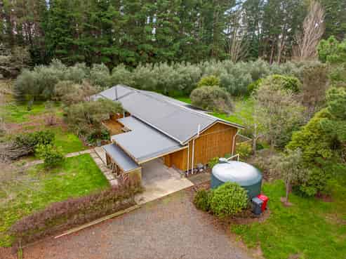 1001 Kahutara Road, Kahutara