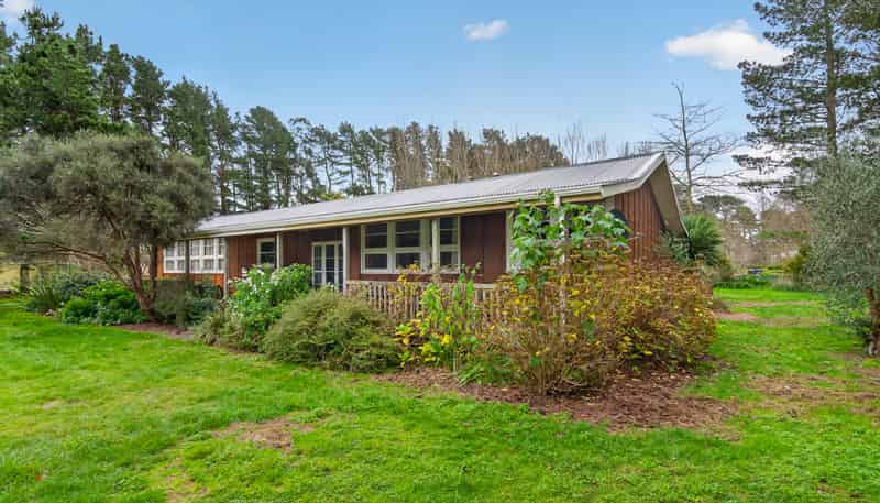 1001 Kahutara Road, Kahutara