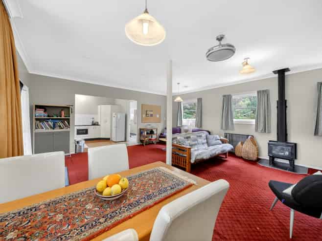 1001 Kahutara Road, Kahutara