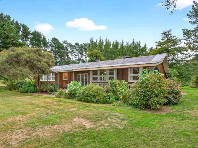 1001 Kahutara Road, Kahutara