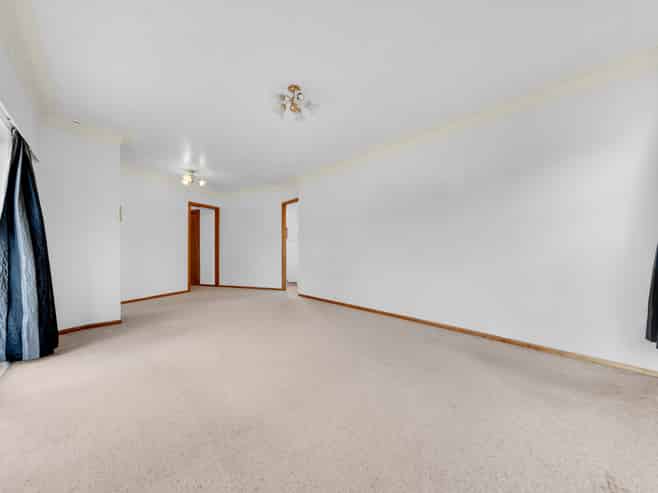 74 Methuen Road, New Windsor