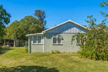 17 Nursery Lane, Seddon
