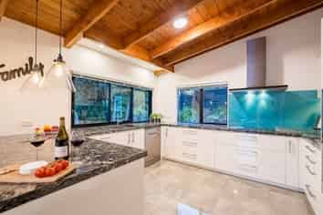 12 Twin Wharf Road, Herald Island