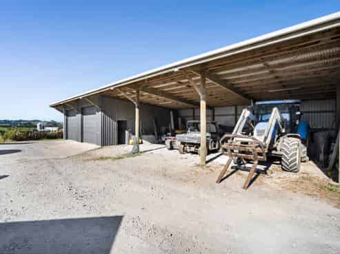 354 Paraite Road, Paraite