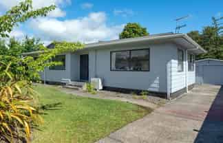 72 Blomfield Street, Pukehangi