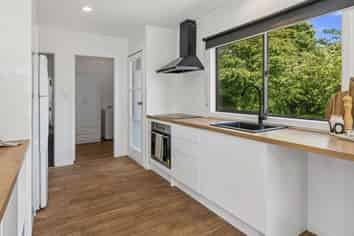 72 Blomfield Street, Pukehangi