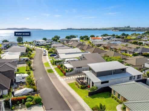 15 Trevally Place, Snells Beach