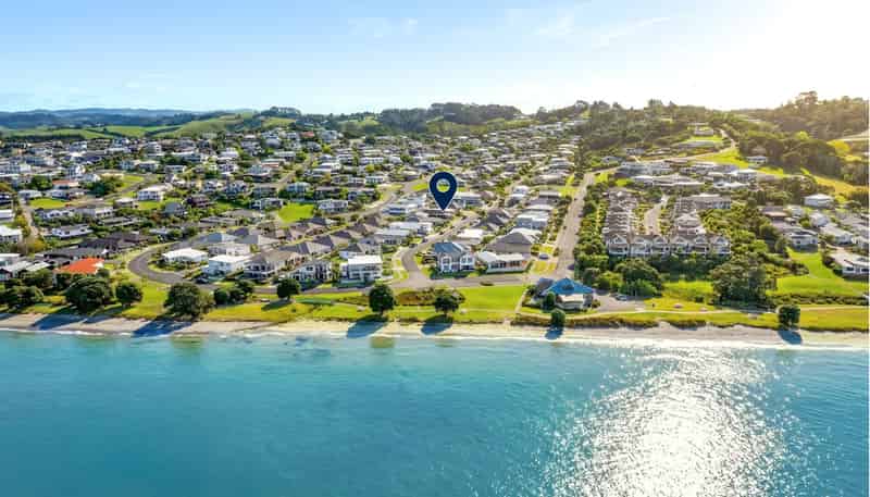 15 Trevally Place, Snells Beach