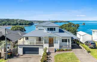 91 Tiri Road, Tindalls Beach