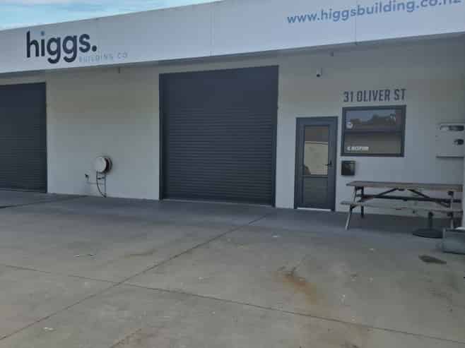 Opportunity on Oliver