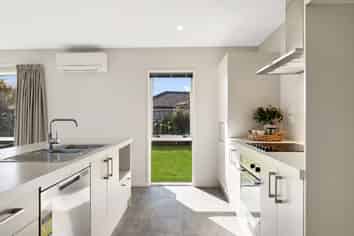 45 Pentire Parade, Lincoln