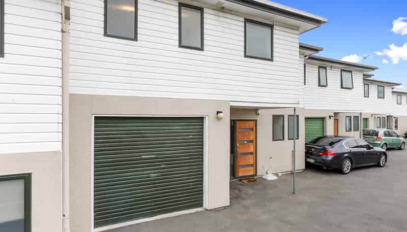 2/23 Austin Street, Sydenham