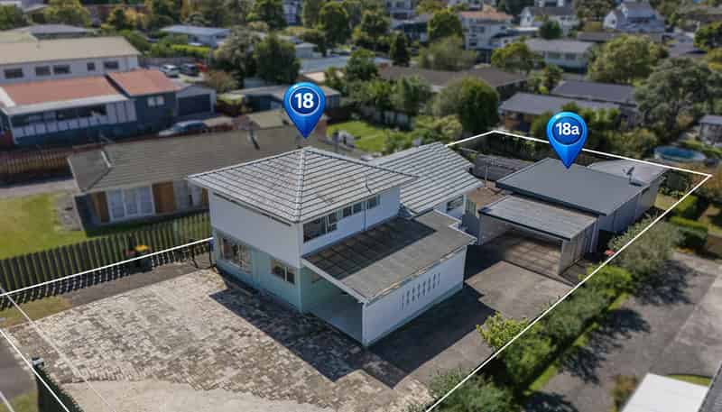 18 &18A Red Beach Road, Red Beach