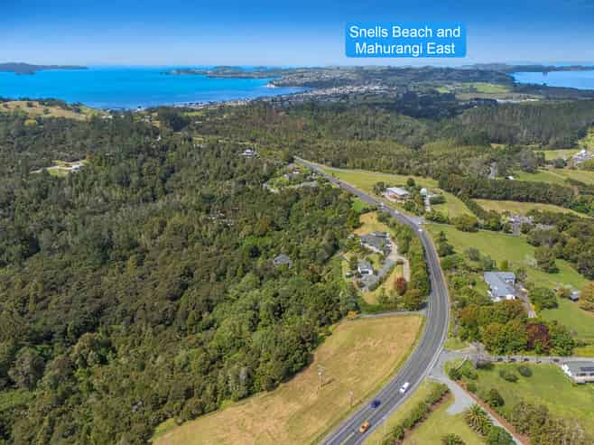 25 Mahurangi East Road, Sandspit