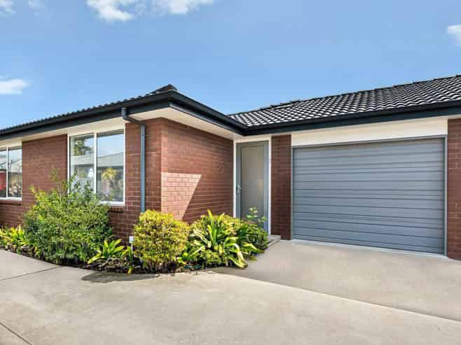 30b Elizabeth Street, Orewa