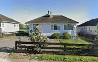 Hawkes Bay - Address withheld