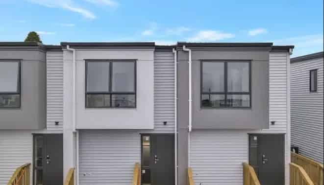 6/17 Glenburn Place, Papakura