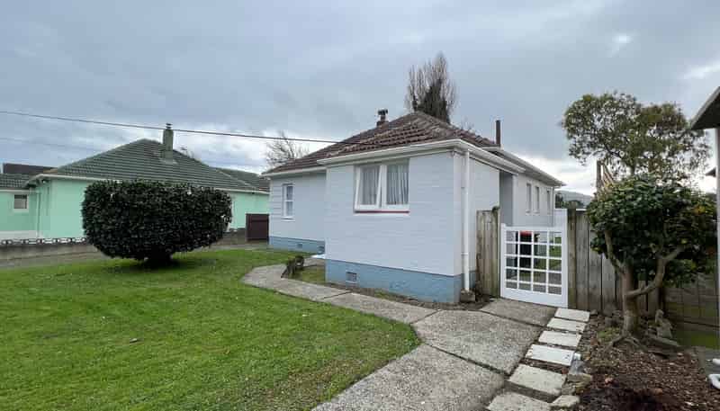 17 Roberts Street, Boulcott