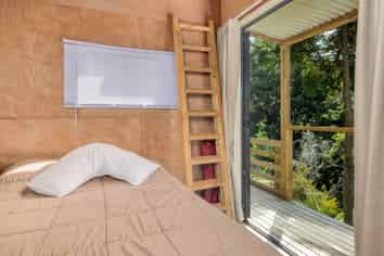 2B Lyon Street, Opua